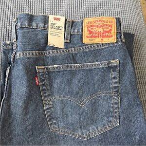 Levi's Relaxed Straight Men's Jeans - Classic Denim